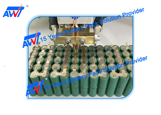 Saldatore a punti dell'invertitore del saldatore a punti 18650 32650/380V 5000A di precisione HD-2119